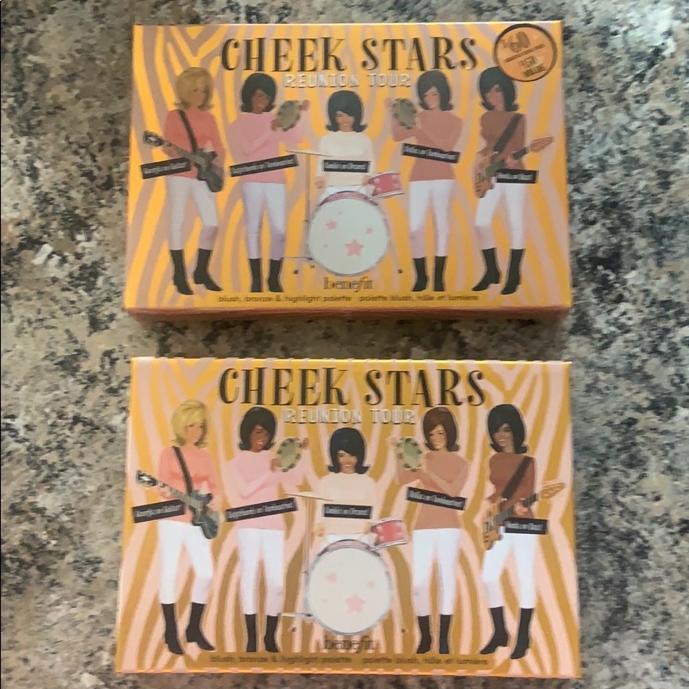 Cheek Stars by Benefit - Picture 4 of 5